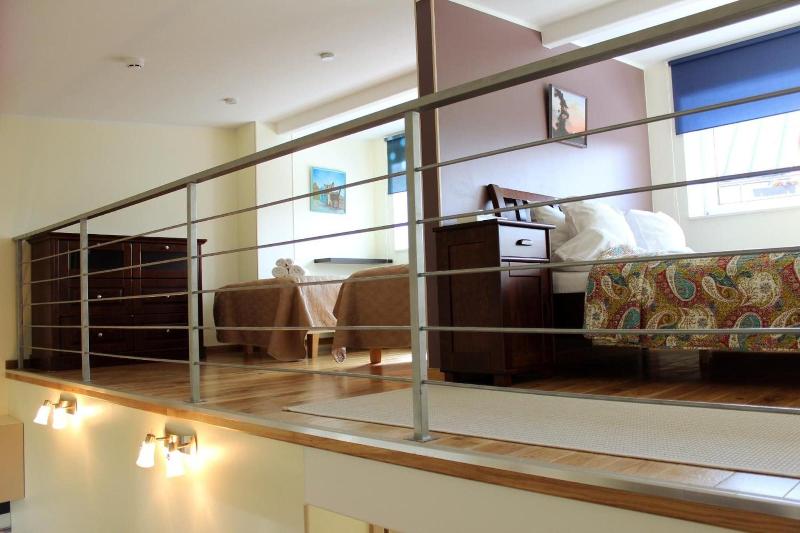 Embrace Guestrooms & Apartments image