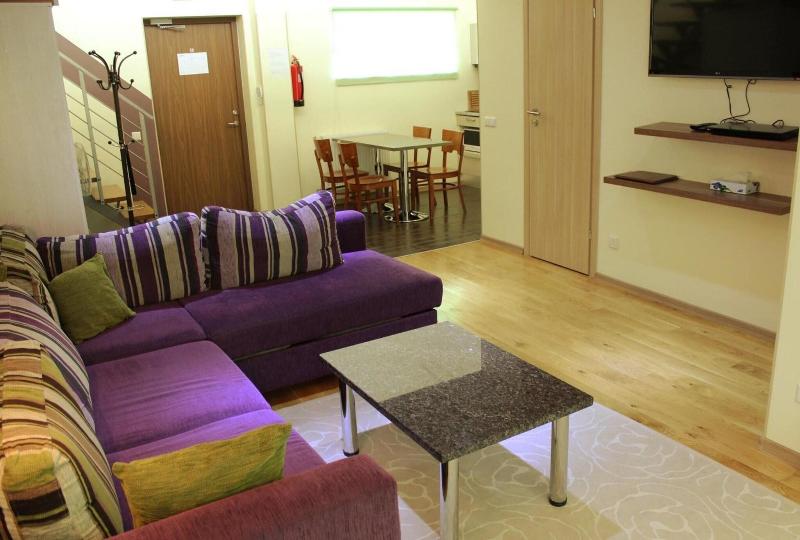 Embrace Guestrooms & Apartments image