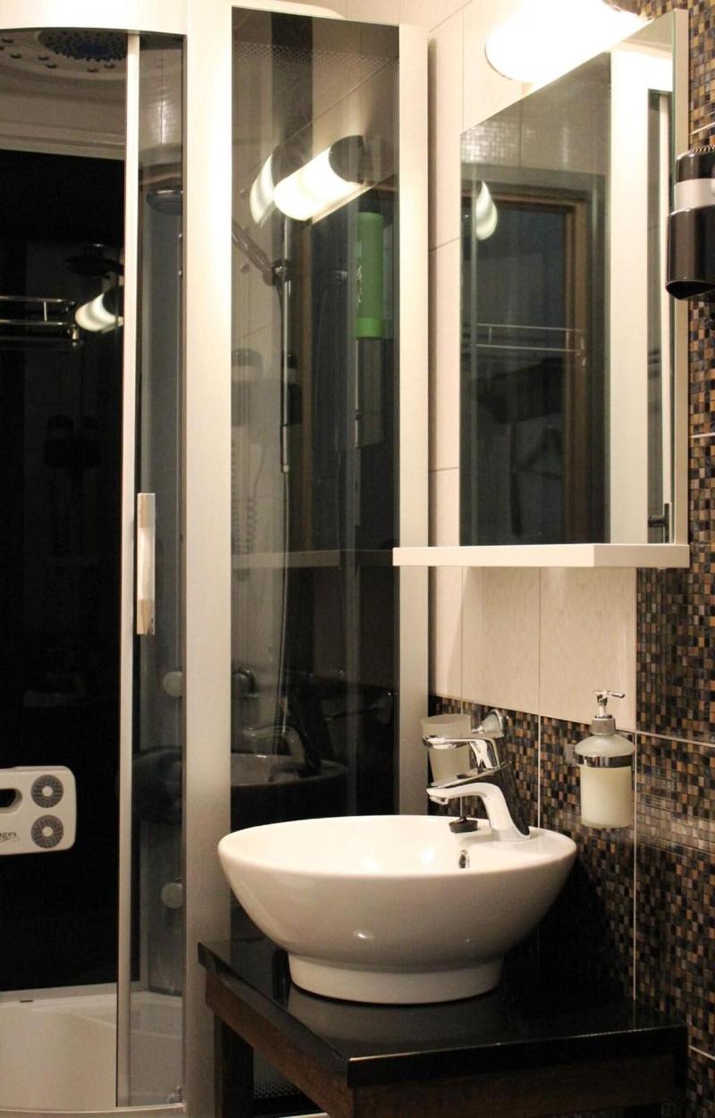 Embrace Guestrooms & Apartments image