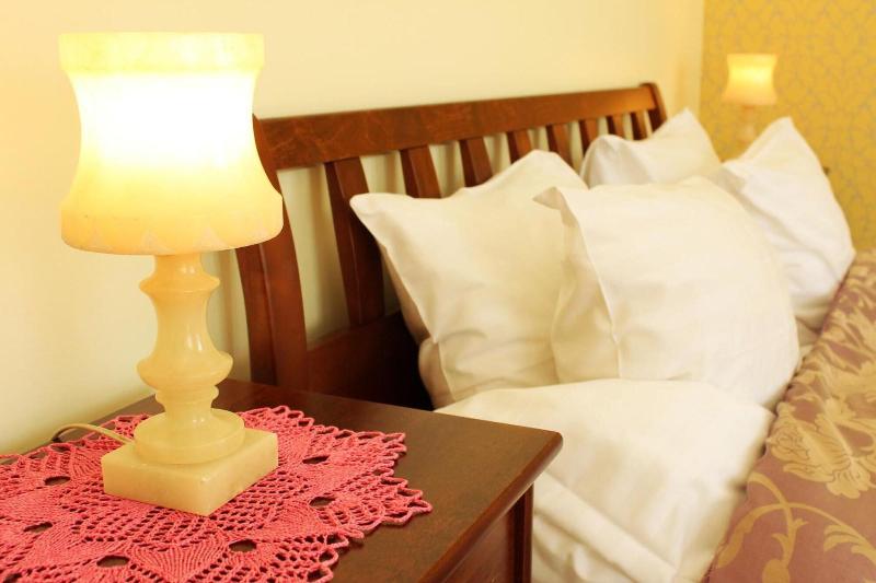 Embrace Guestrooms & Apartments image