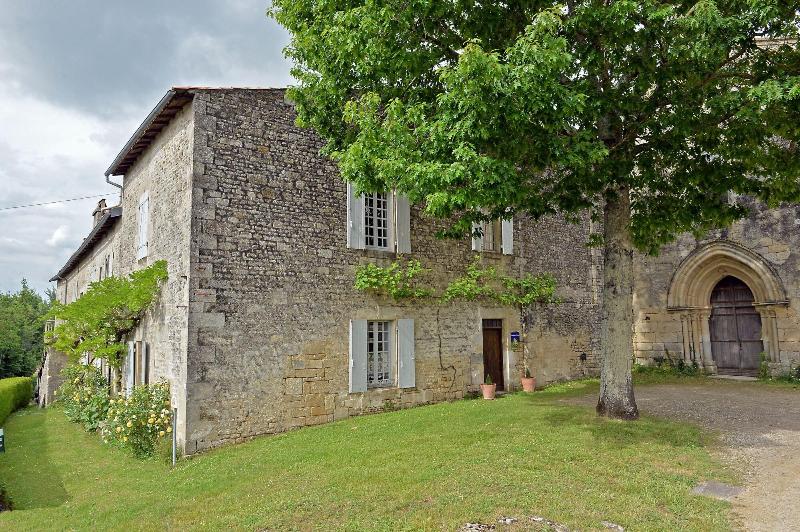 Association Le prieuré Saint Barthélémy image