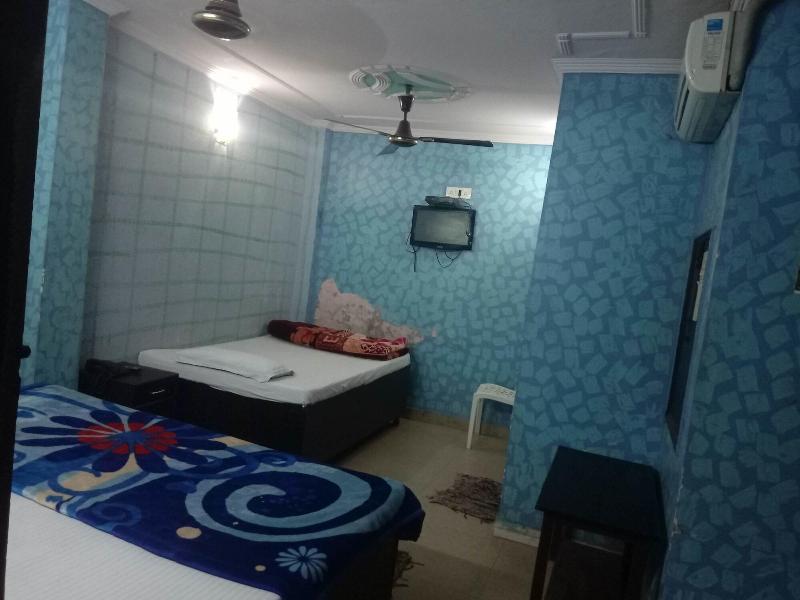 Sri Sai Inn image