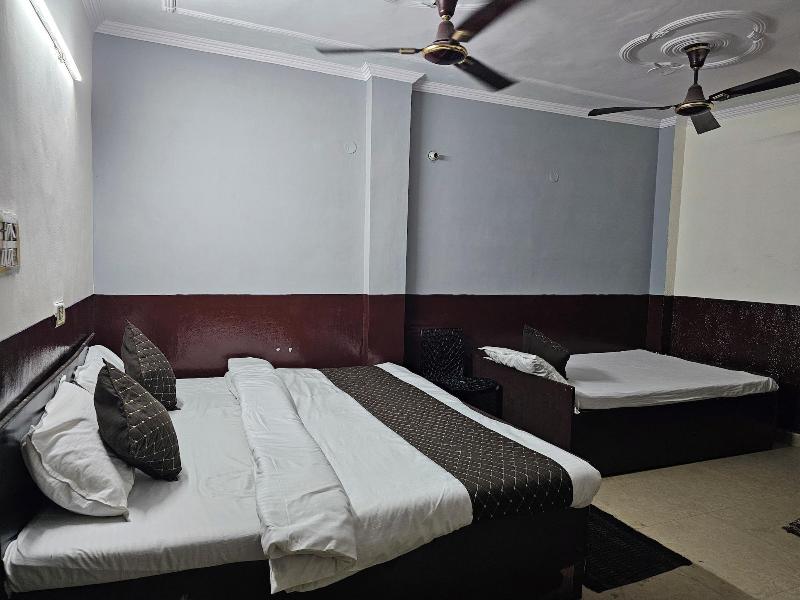 Sri Sai Inn image