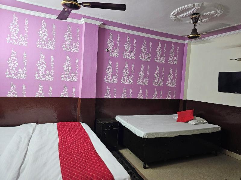 Sri Sai Inn image