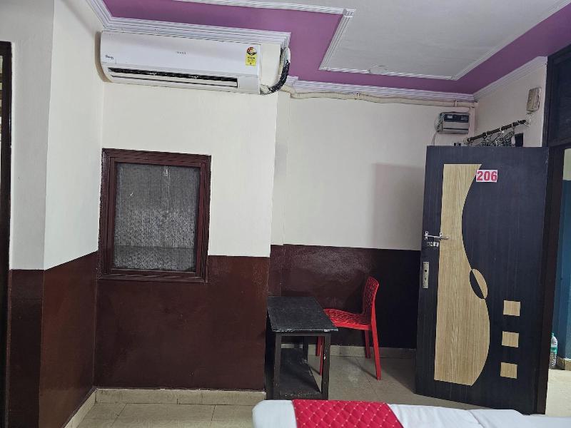 Sri Sai Inn image