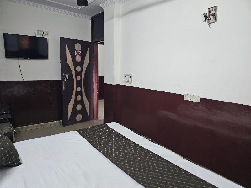 Sri Sai Inn image