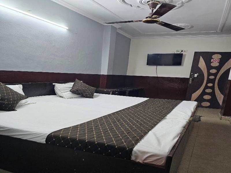 Sri Sai Inn image