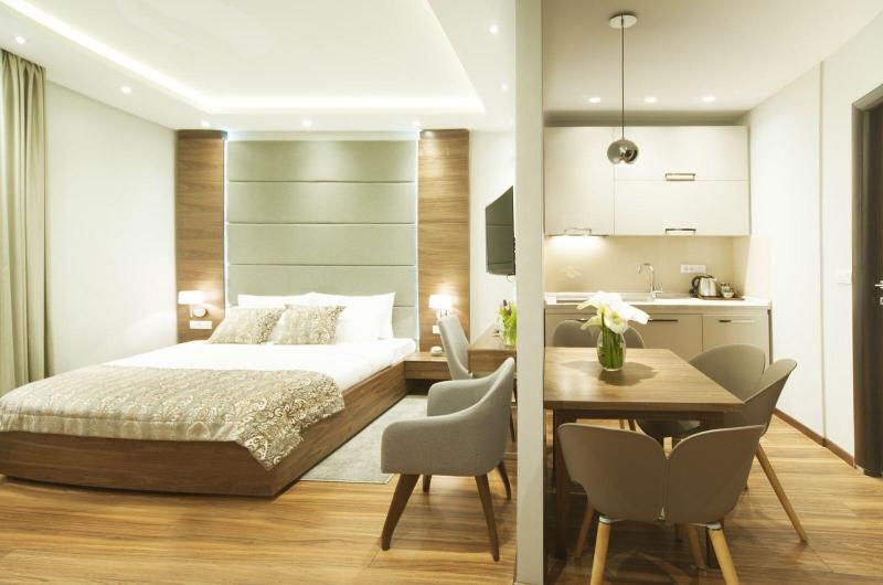 NV Luxury Suites & Spa image