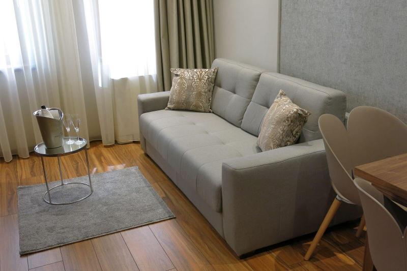 NV Luxury Suites & Spa image