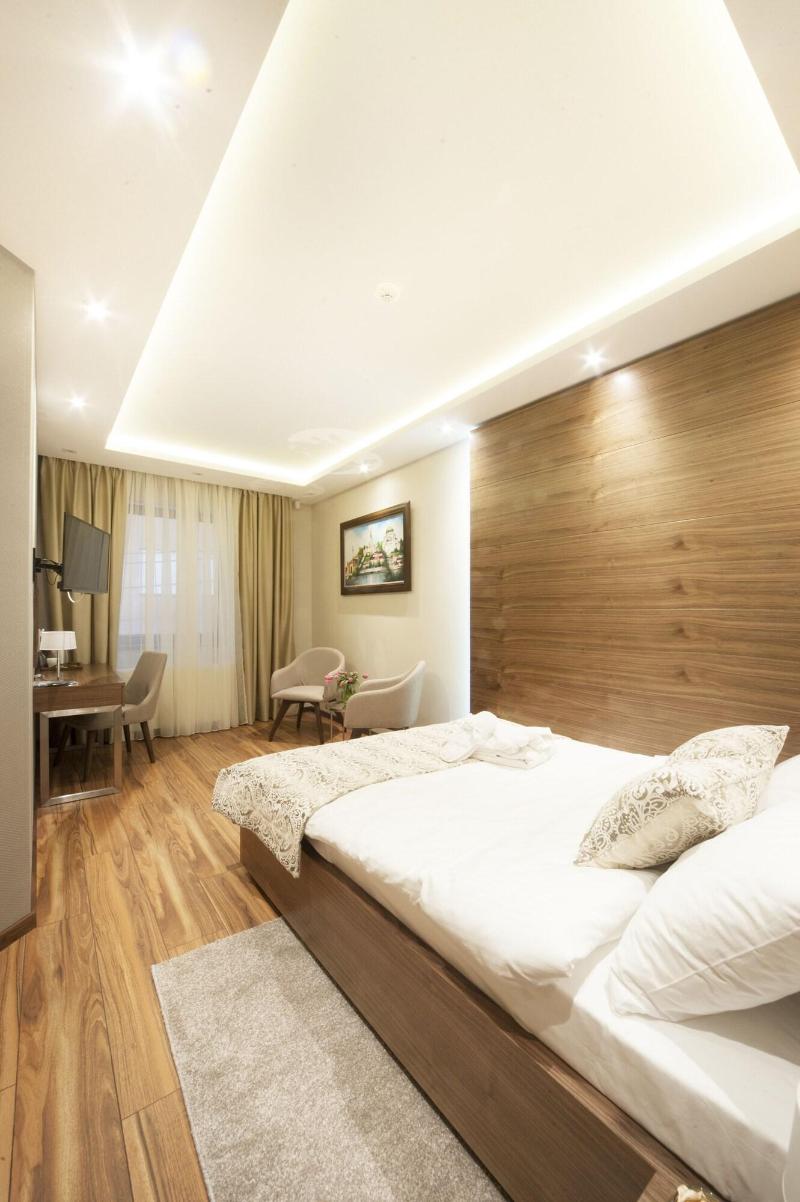 NV Luxury Suites & Spa image
