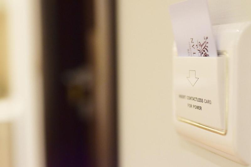 NV Luxury Suites & Spa image