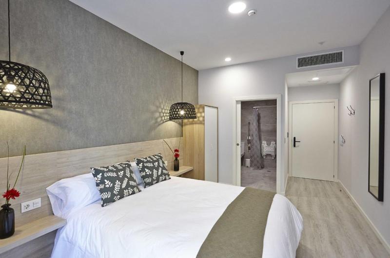 Pension Peñaflorida image