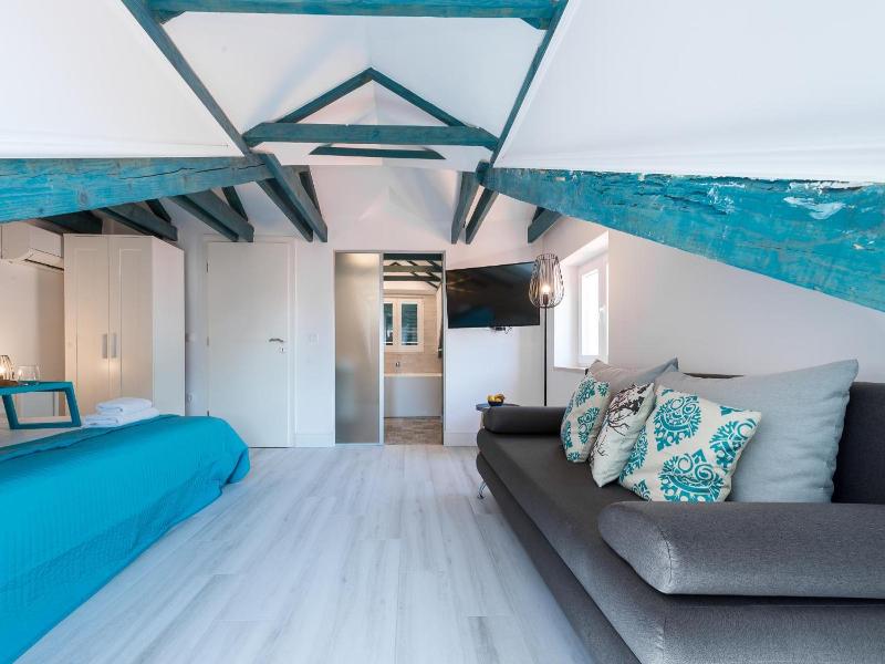 Euroadria Residence image