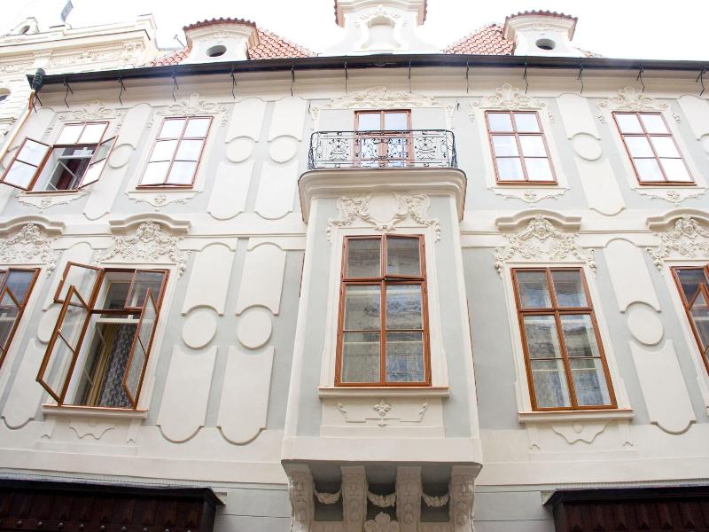 Hotel U Zlateho Jelena (Golden Deer) image