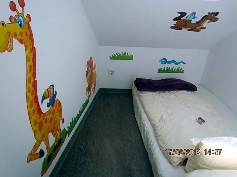 Hotel DAH-Inn image