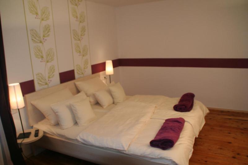 Hotel DAH-Inn image
