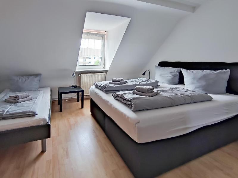 Zwehrener Hof image