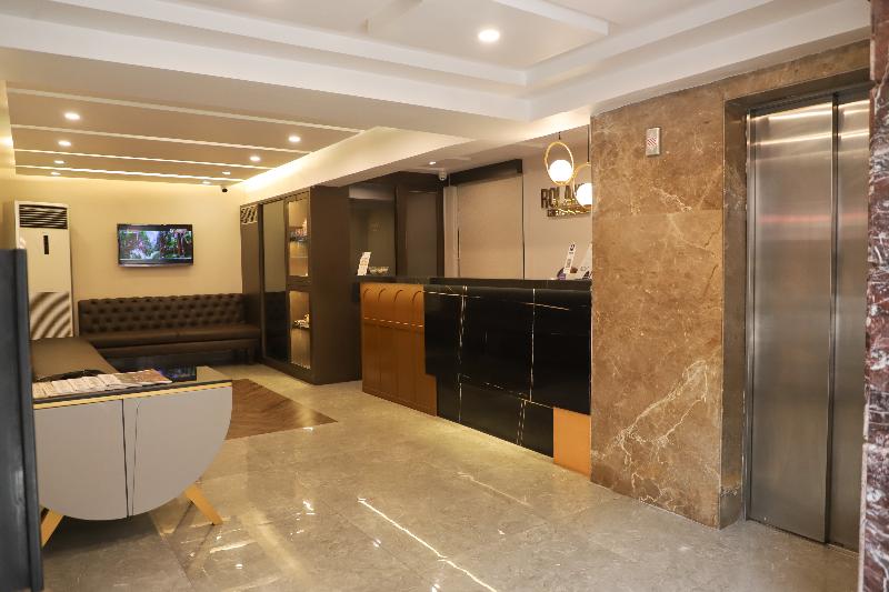 Roland Hotel image