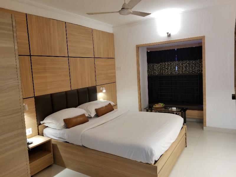 Roland Hotel image