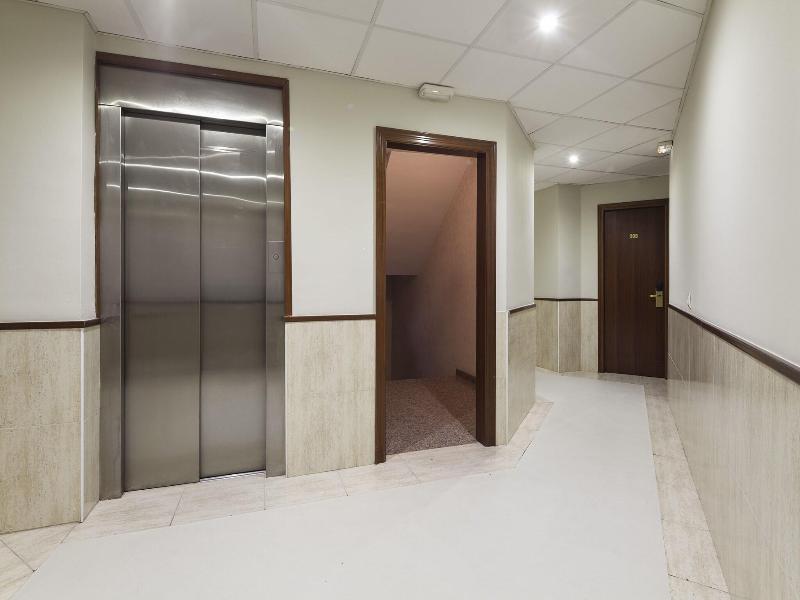 Hotel Montmar image