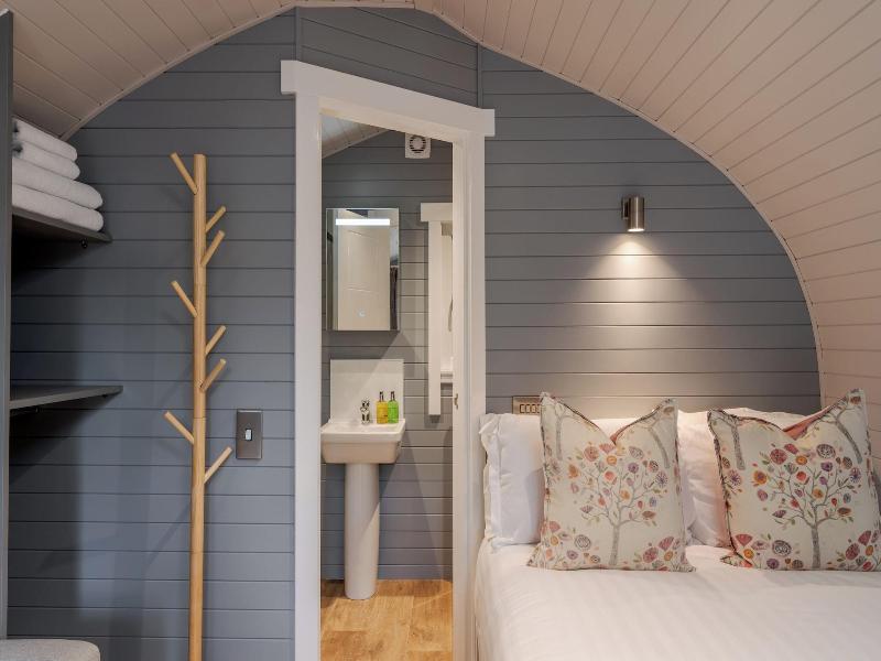 Gamekeepers Inn image