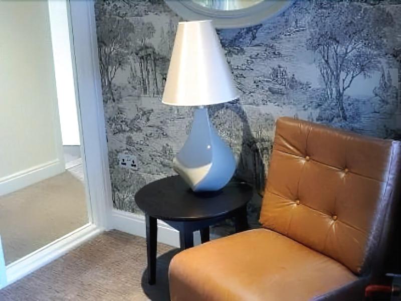Elveden Inn image