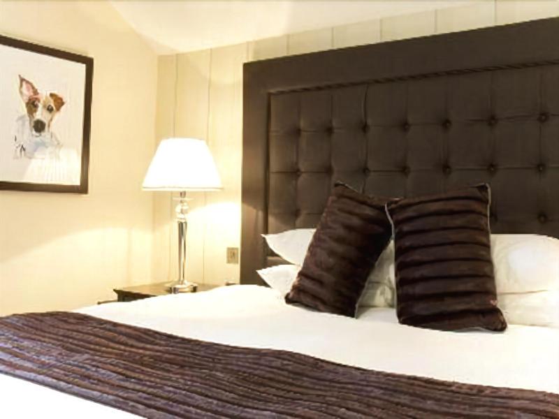 Elveden Inn image