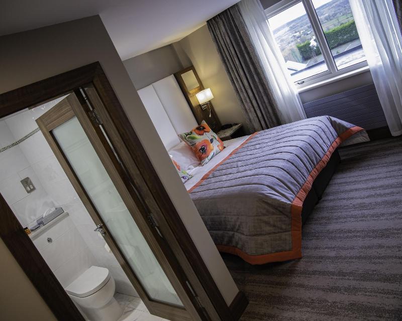 The Valley Hotel image