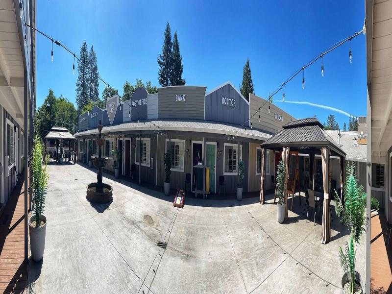 The Old West Inn