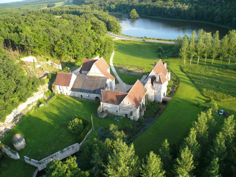 Château-monastère de La Corroirie image
