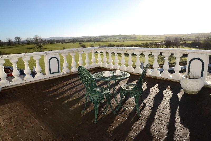 Ardgort Country House image