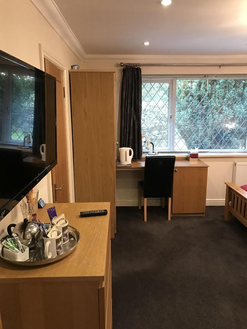Barncroft Luxury Guest House Near Nec image
