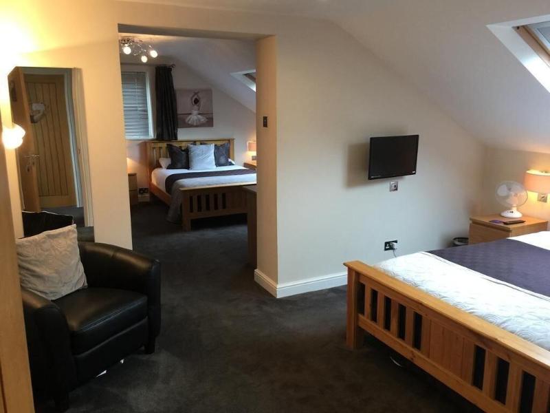 Barncroft Luxury Guest House Near Nec image