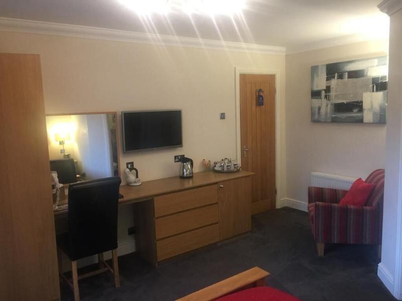 Barncroft Luxury Guest House Near Nec image