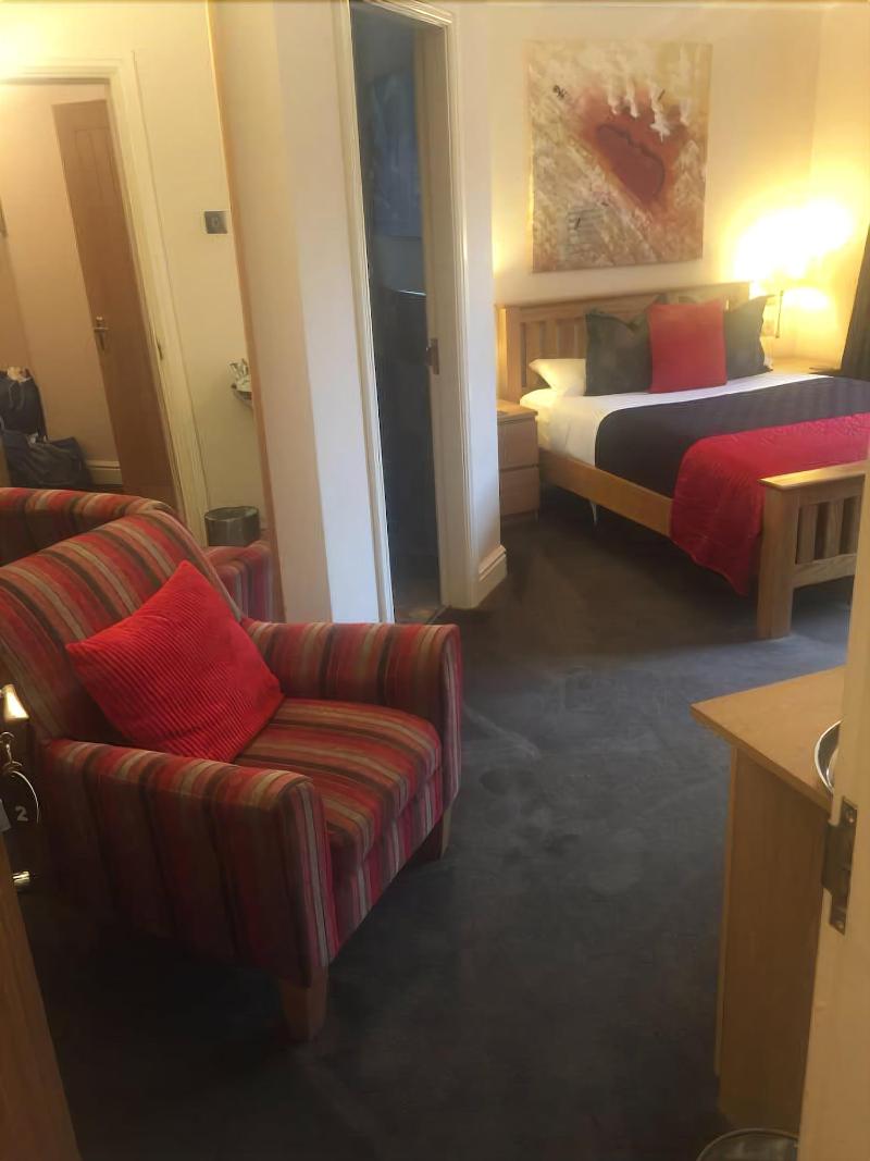 Barncroft Luxury Guest House Near Nec image
