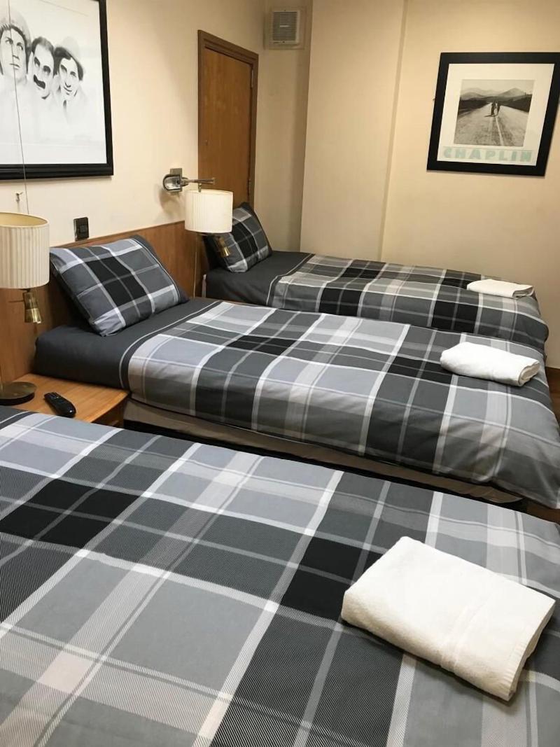 Shanahans B&B with Sports Bar image