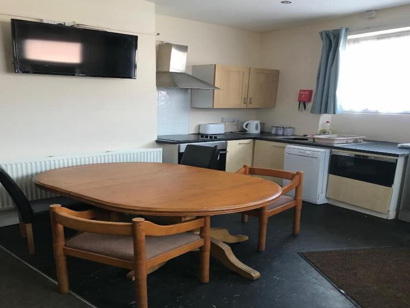 Shanahans B&B with Sports Bar image
