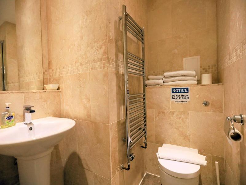 Edinburgh Holiday Guest House image