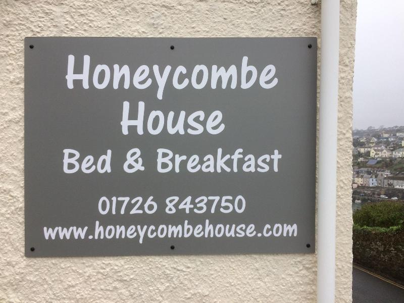 Honeycombe House — photo 2