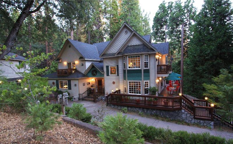 Mccaffrey House Bed And Breakfast Inn image