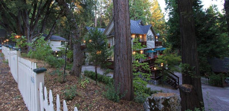 Mccaffrey House Bed And Breakfast Inn image