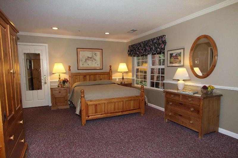 Mccaffrey House Bed And Breakfast Inn image