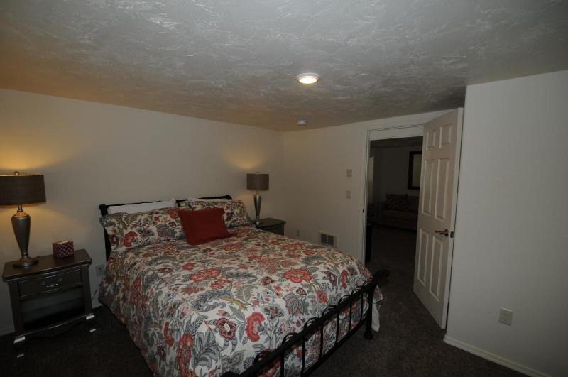 Fin And Feather Inn image