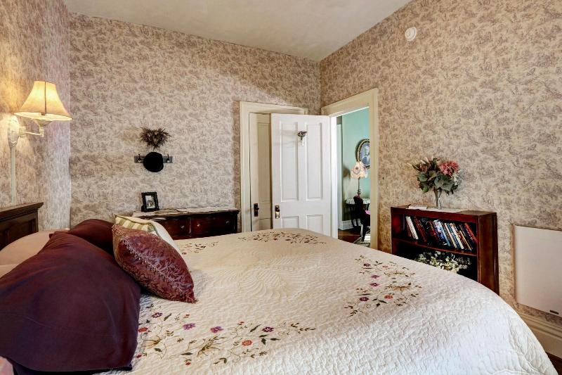 Barrister's Bed & Breakfast image