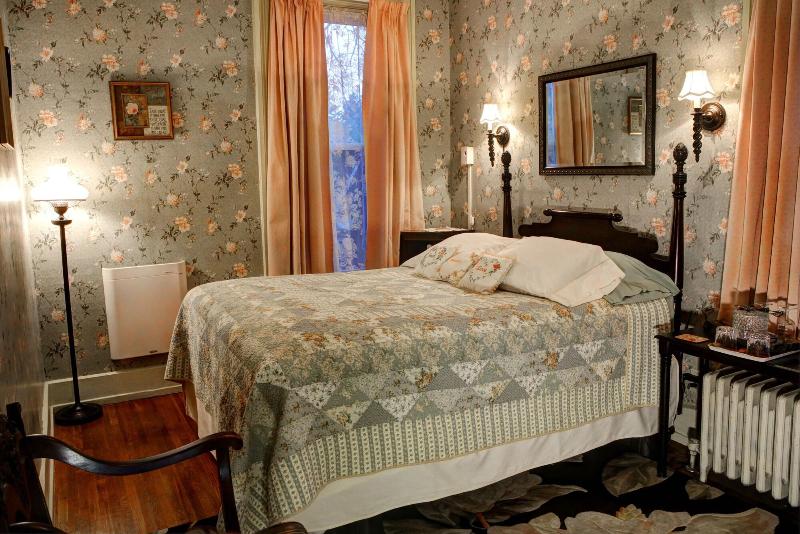 Barrister's Bed & Breakfast image