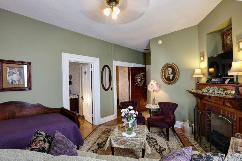 Barrister's Bed & Breakfast image