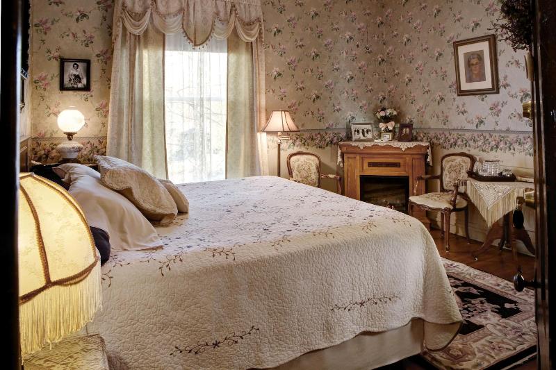 Barrister's Bed & Breakfast image