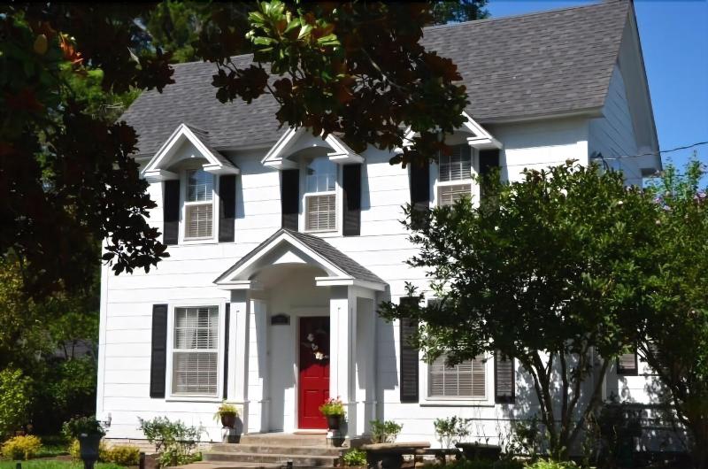 Sassafras Inn