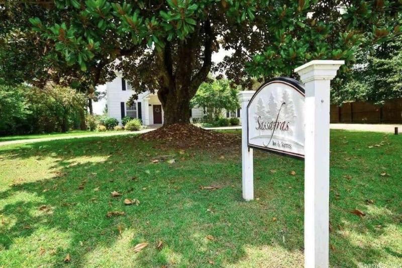 Sassafras Inn