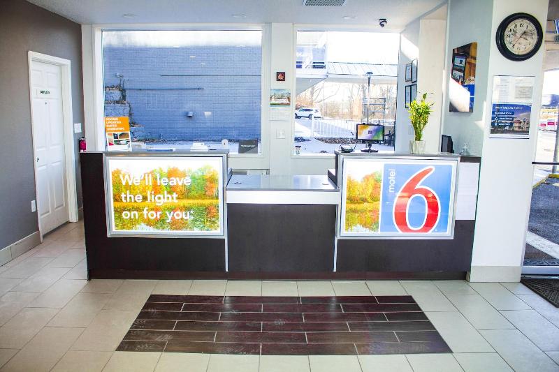Motel 6 Chilhowie, VA image